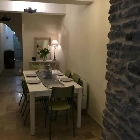 Holiday home Au Puits De La Cite Carcassonne